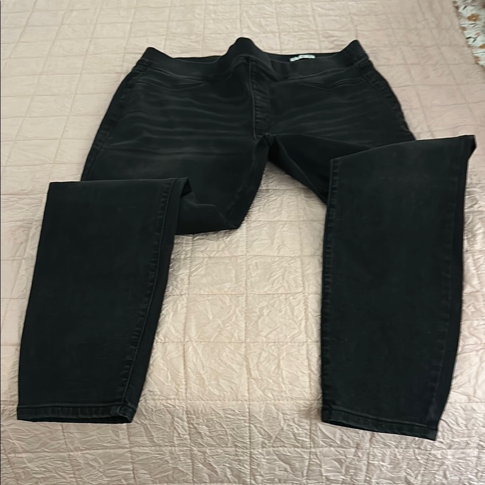 Wonderly Classic Black Pants
